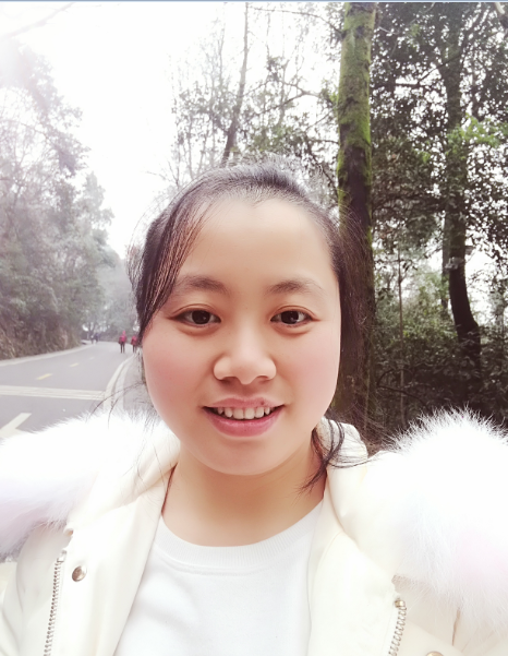 教师：易文桃